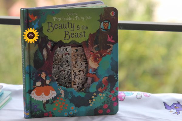 Usborne Peep Inside a Fairy Tale - Beauty & the Beast